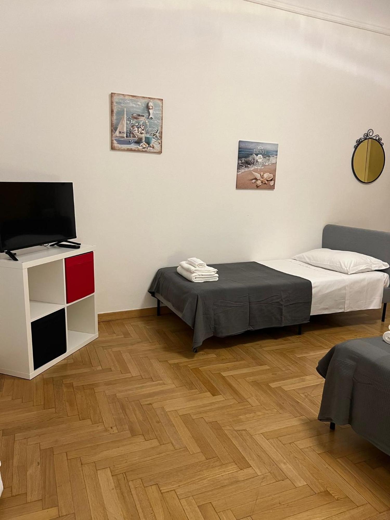 Havip Hotel Milan Luaran gambar
